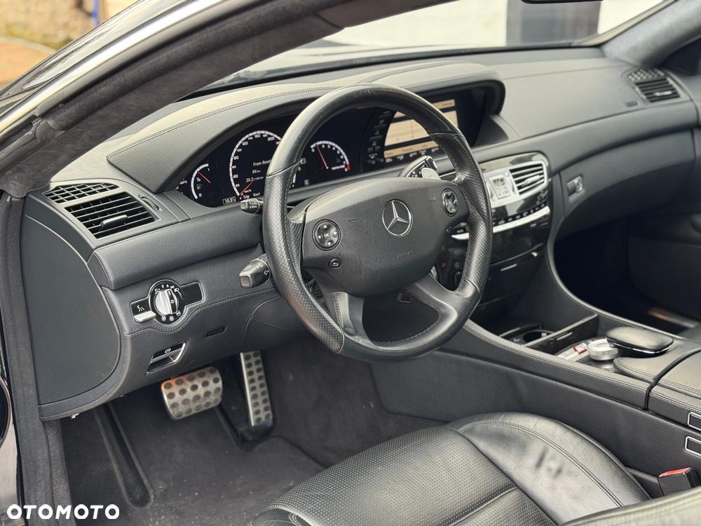 Mercedes-Benz CL 63 AMG - 9