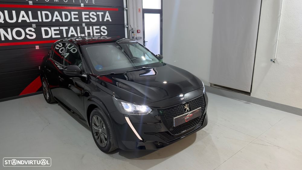 Peugeot e-208 Allure - 5