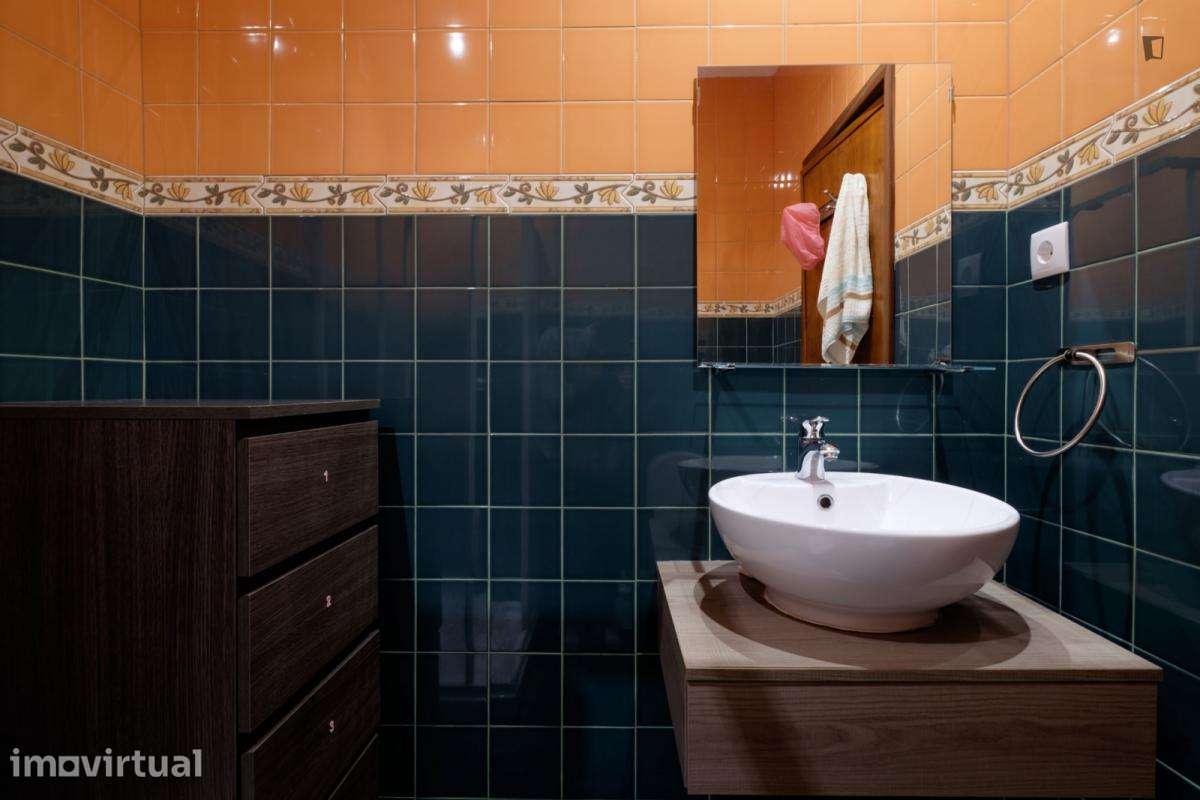 Quarto - localizado em Cidral Coimbra - Grande imagem: 3/30
