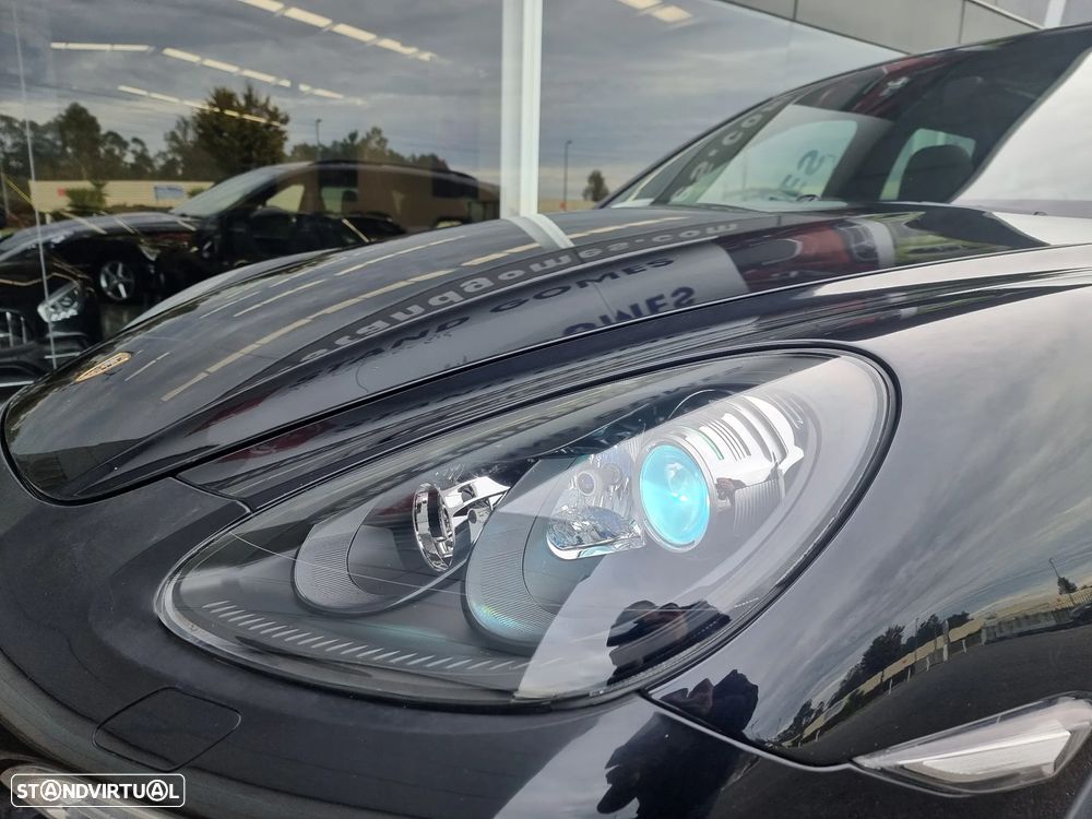 Porsche Cayenne Standard - 6