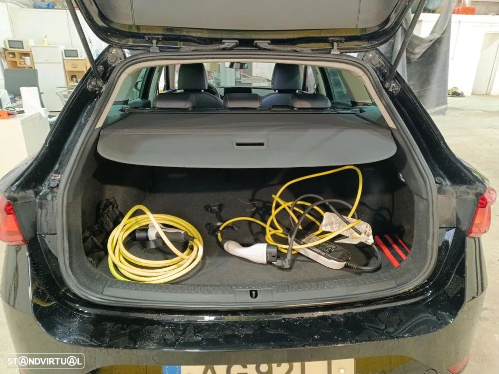 SEAT Leon ST 1.4 e-Hybrid FR DSG - 11