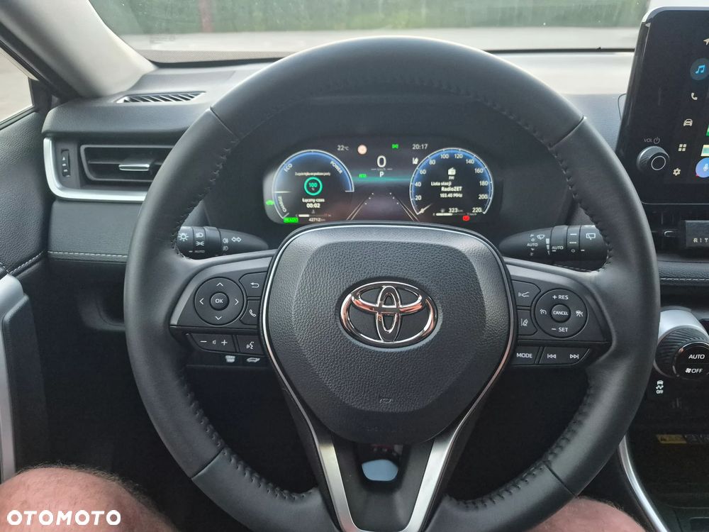 Toyota RAV4 - 12