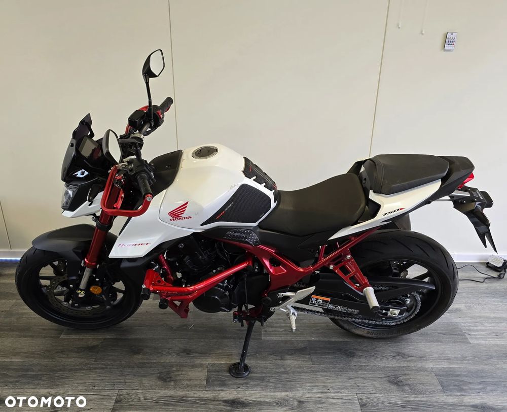 Honda Hornet - 3