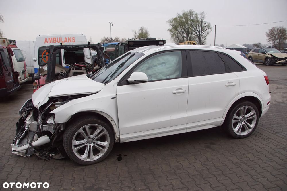 Auto na części - Audi Q3 I 8U Lift 2.0 TFSI 200 KM CCTA SGV LB9A 2017R Silnik Skrzynia Drzwi Klapa Błotnik Zderzak Lampa Lusterko Klamka Szyba Deska Kokpit Sterownik Moduł Czujnik Licznik Wyświetlacz Panel Kierownica - 2