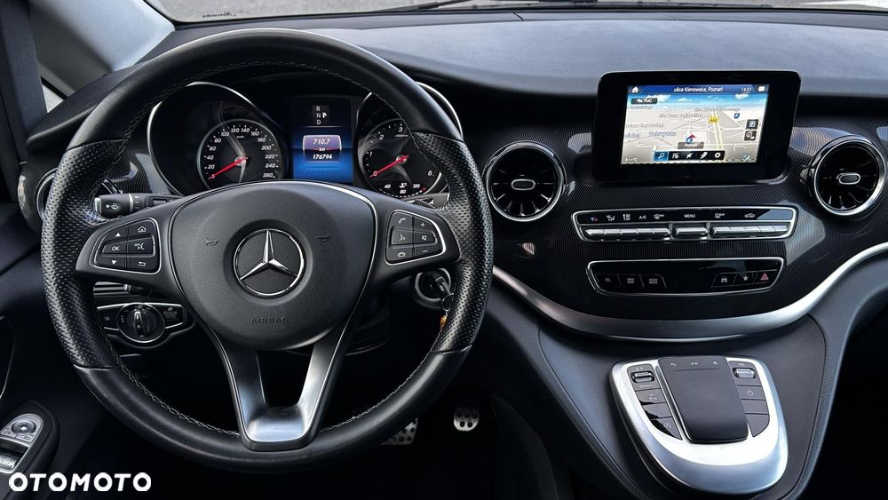 Mercedes-Benz Klasa V - 14