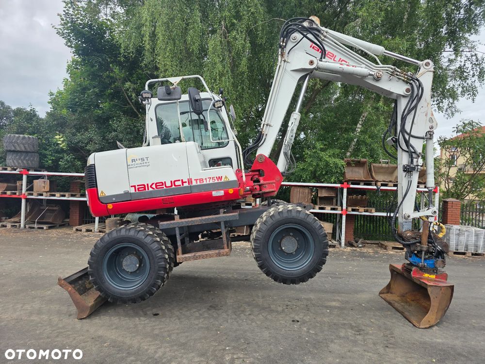Takeuchi TB 175W Roto - 14