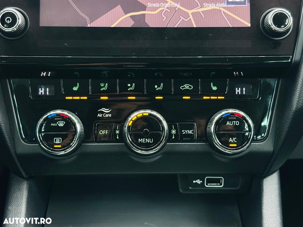 Skoda Octavia Combi 1.6 TDI DSG Premium Edition - 27