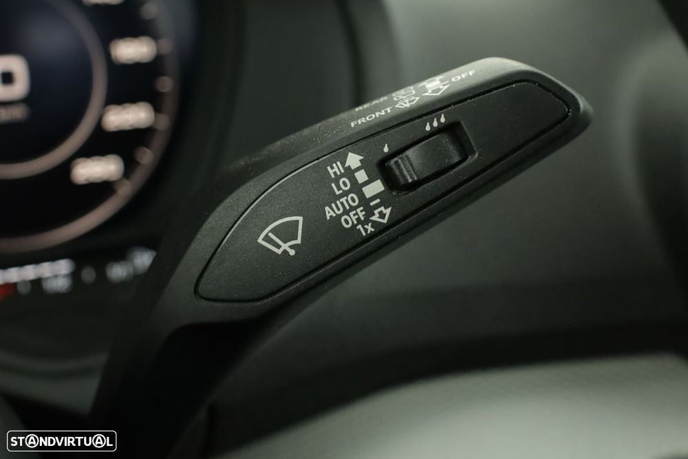 Audi Q2 30 TFSI Advanced - 18