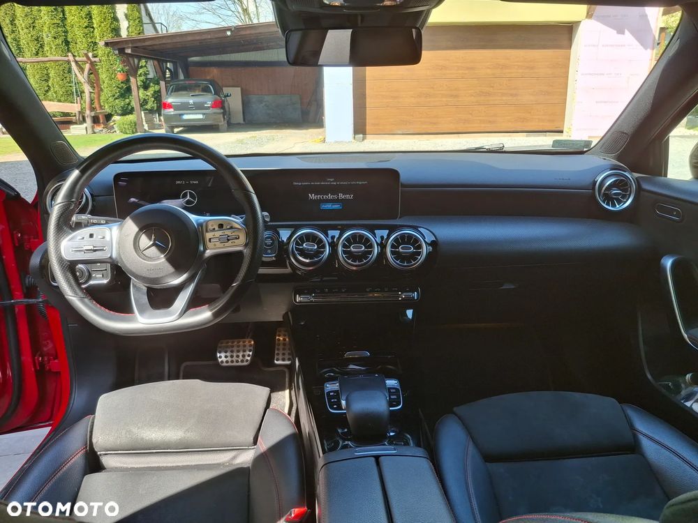 Mercedes-Benz Klasa A 220 4-Matic AMG Line 7G-DCT - 1