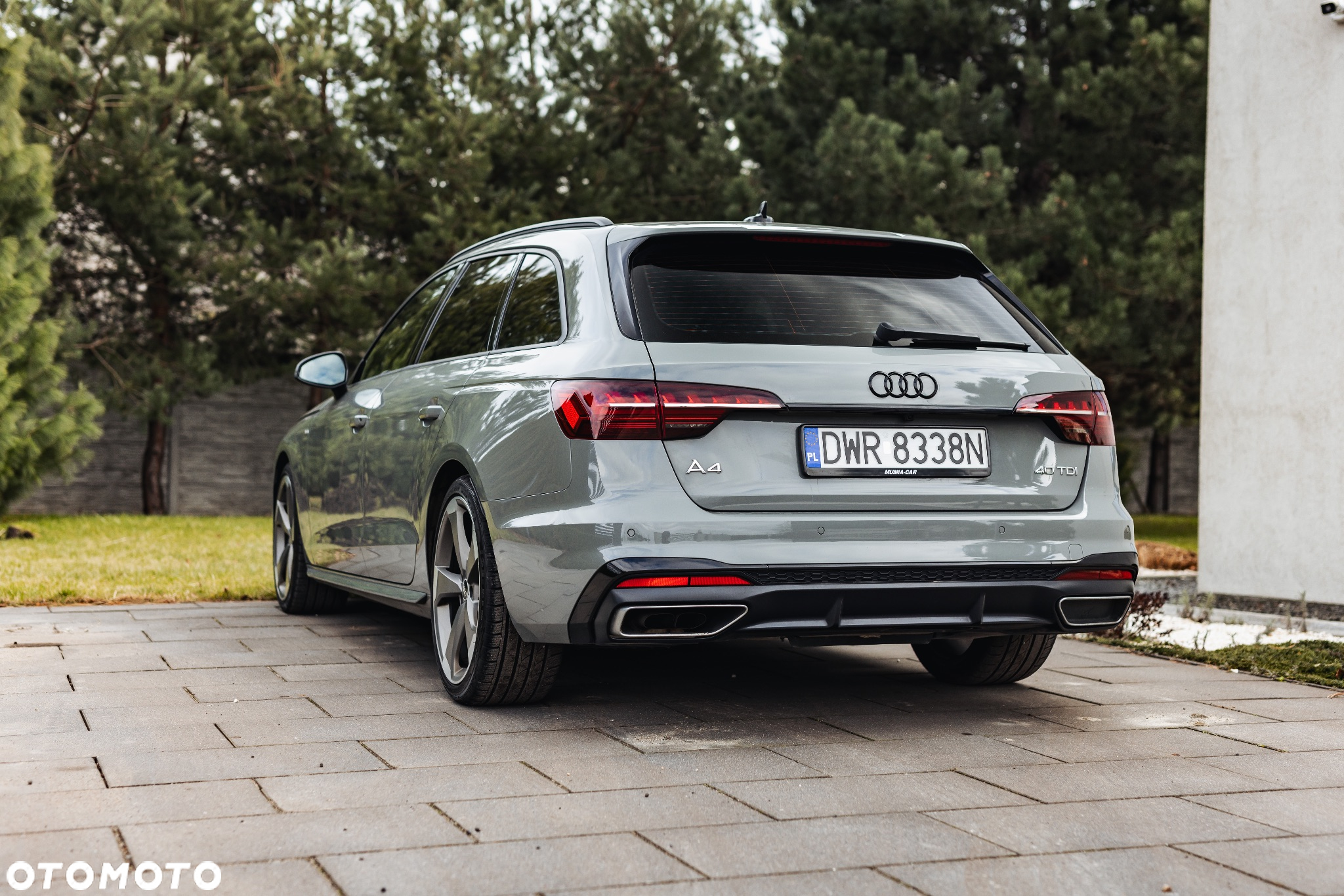 Audi A4 Avant 40 TDI S tronic S line - 5