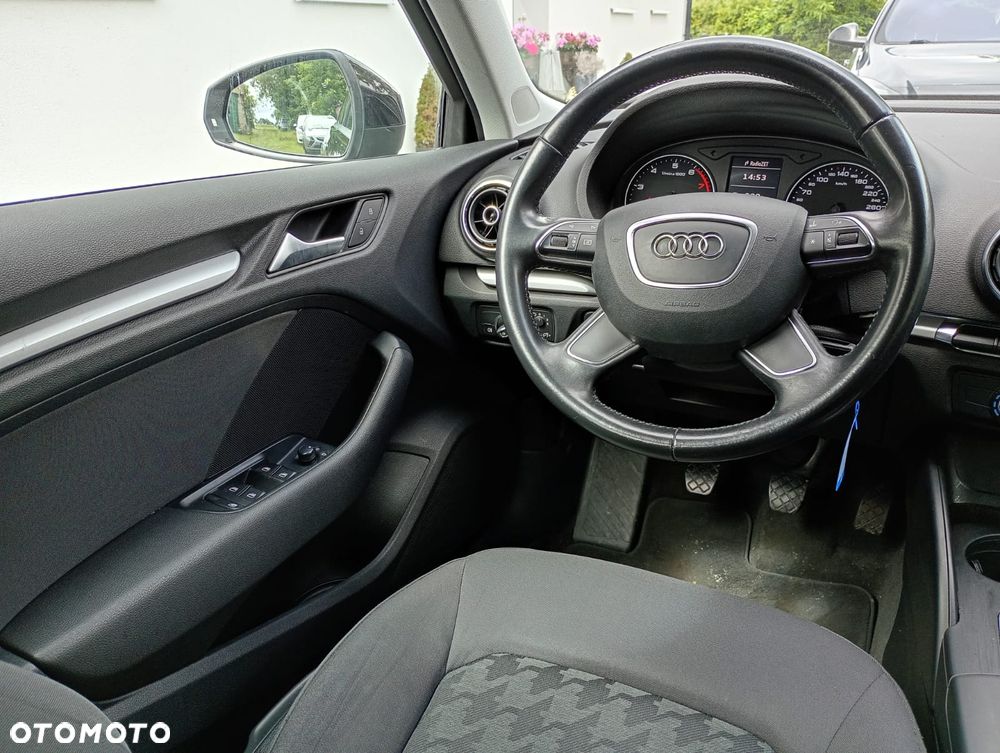 Audi A3 Sportback 1.2 TFSI Ambition - 13