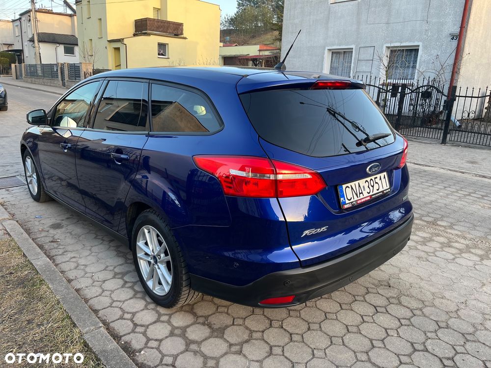 Ford Focus 1.0 EcoBoost Start-Stopp-System COOL&CONNECT DESIGN - 3