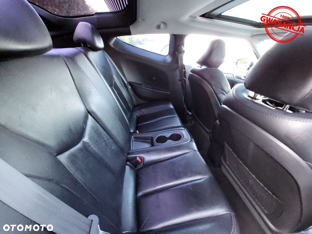 Hyundai Veloster - 28