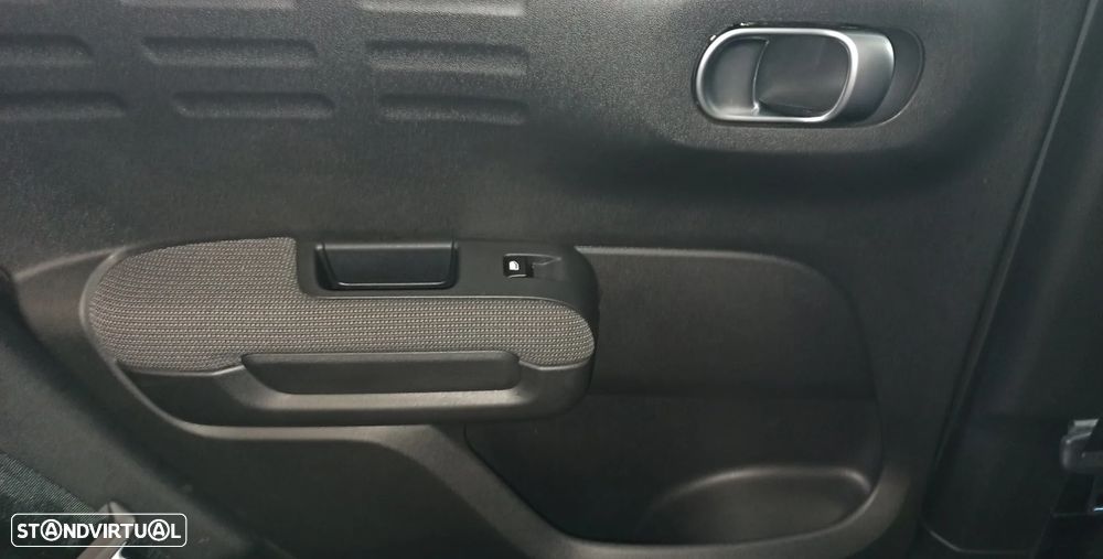 Citroën C3 Aircross 1.6 BlueHDi Shine S&S - 12