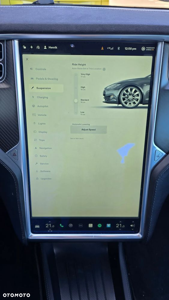 Tesla Model S D Performance - 27