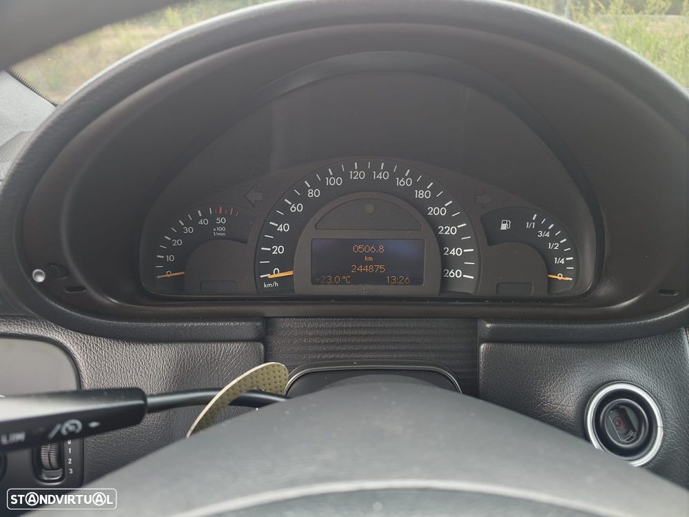 Mercedes-Benz C 220 T CDI Classic - 7