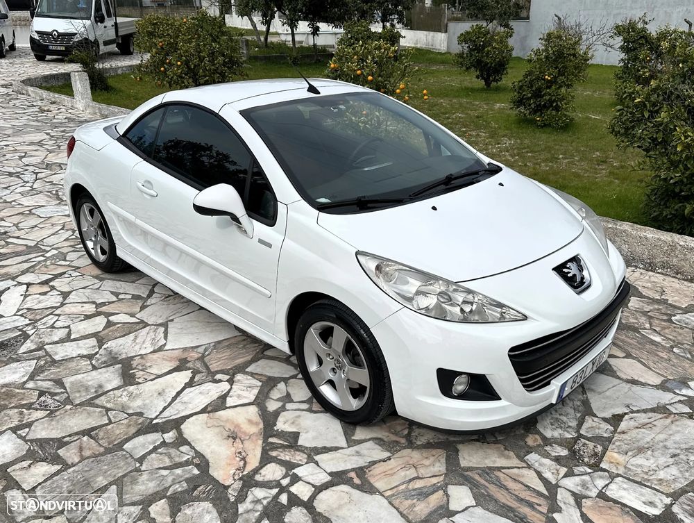 Peugeot 207 CC 1.6 SE 200 Anos - 17