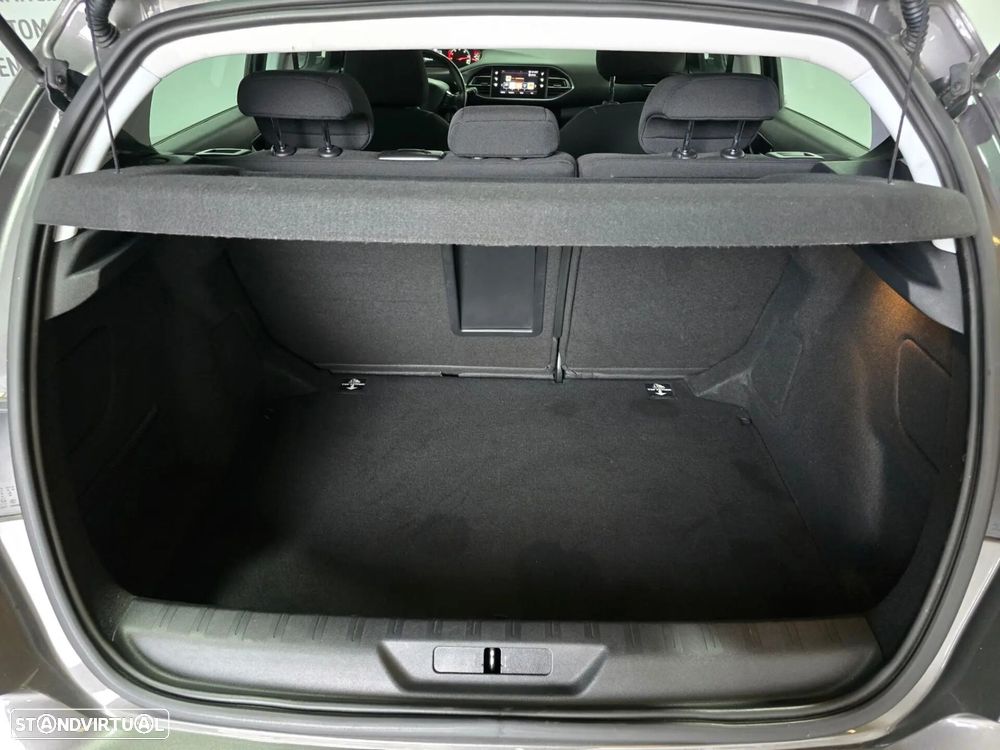 Peugeot 308 1.5 BlueHDi Style - 25
