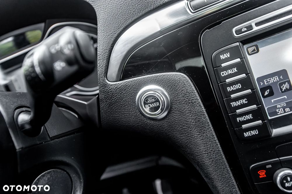 Ford S-Max 2.0 TDCi DPF Titanium X - 38