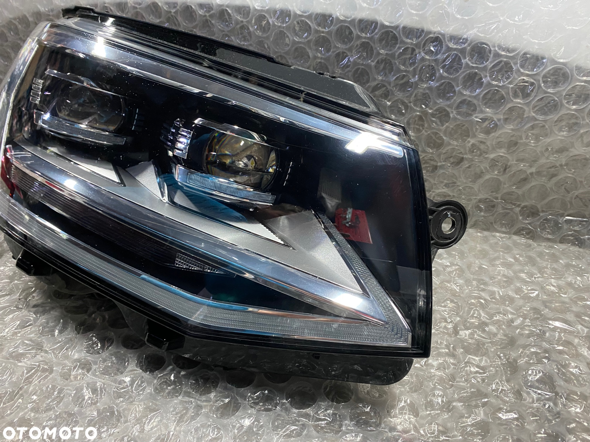 LAMPA PRAWA FULL LED VW T6 MULTIVAN 7E1941036A ORYGINAŁ - 11