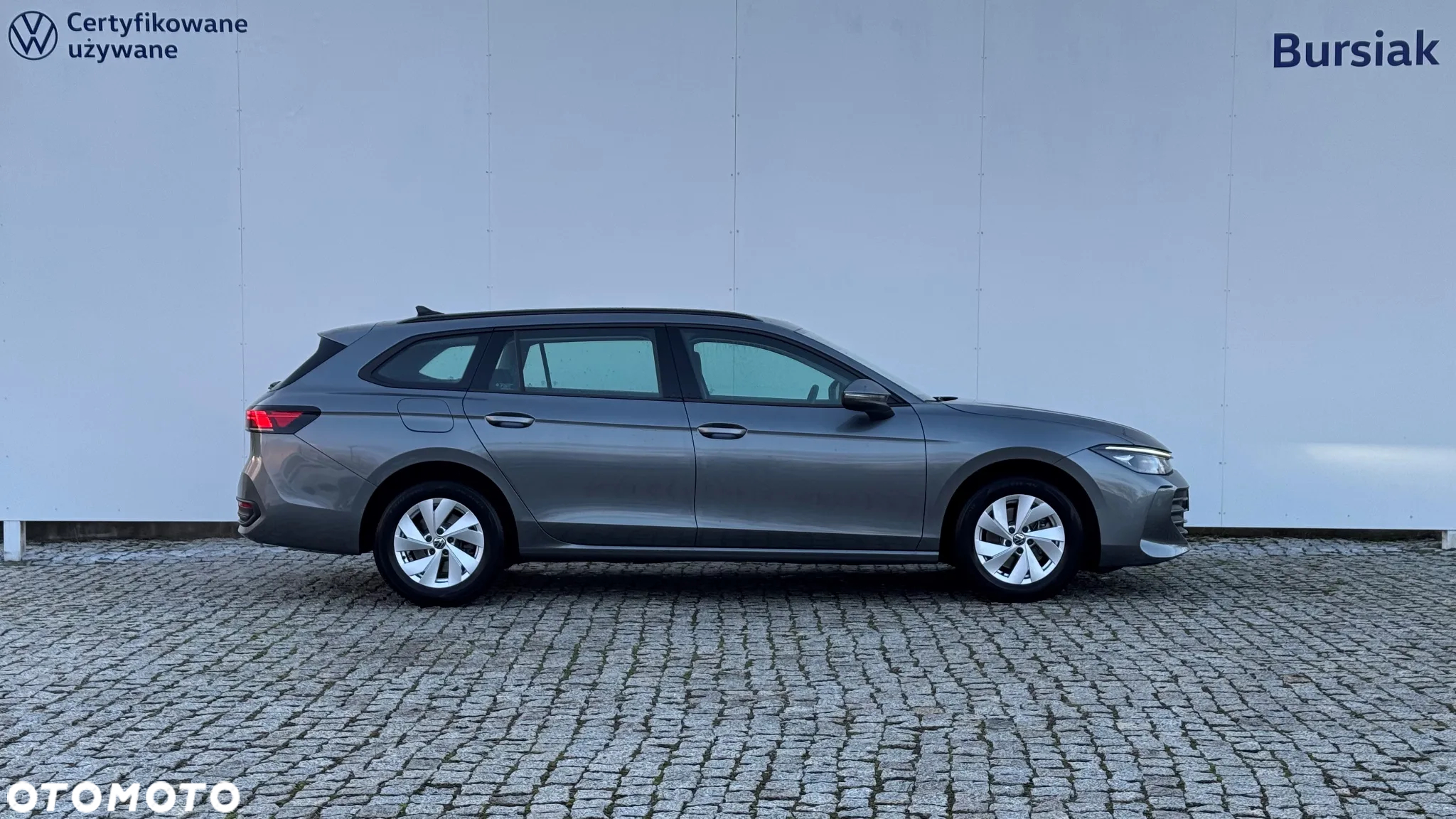 Volkswagen Passat - 3