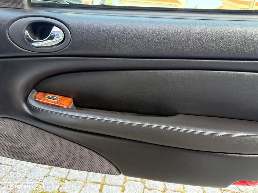 Jaguar XK XKR 4.0 Convertible - 39