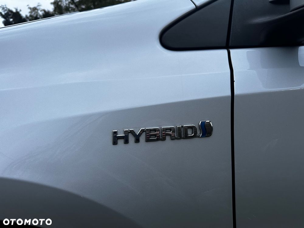 Toyota Auris 1.8 HSD Luna - 14