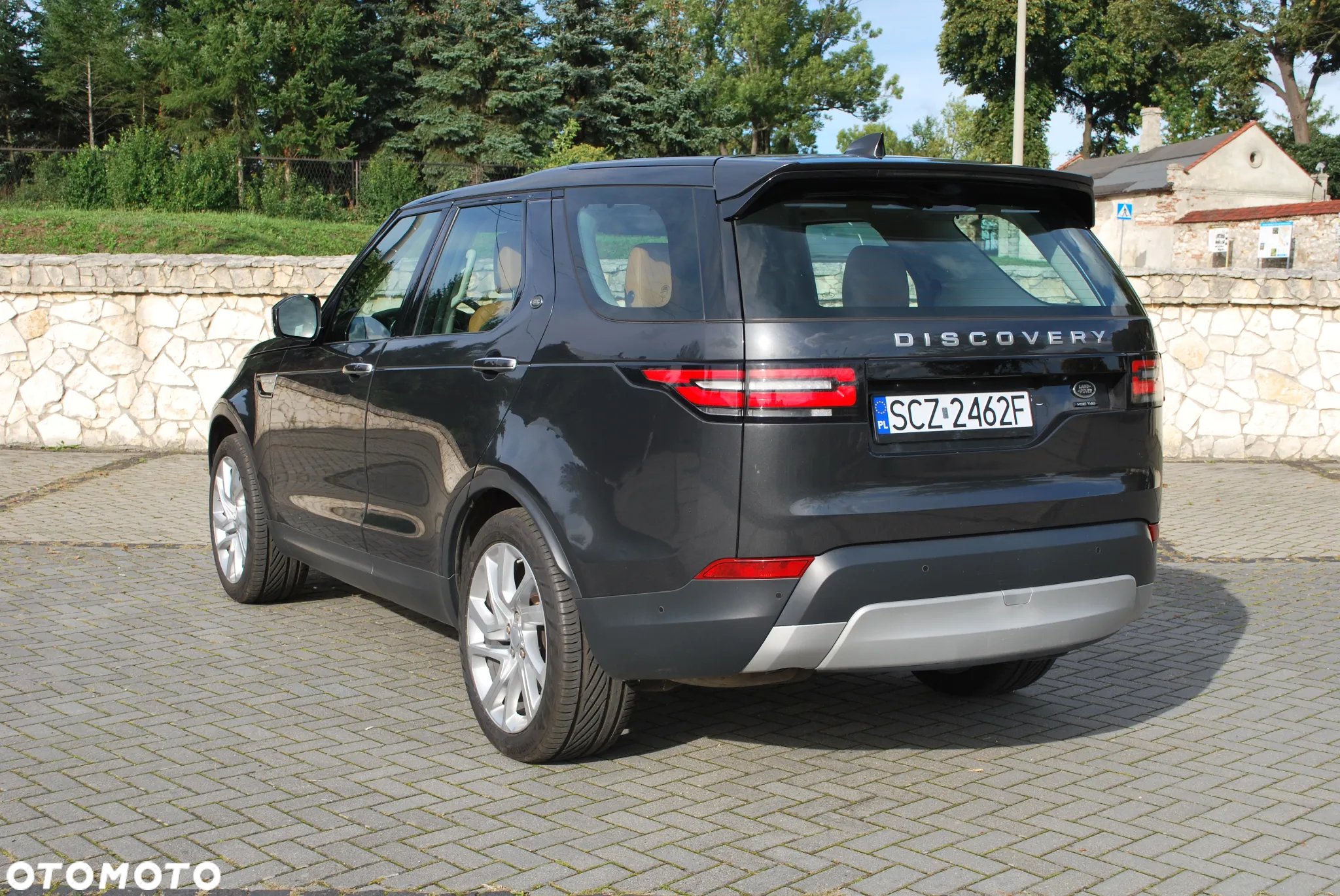 Land Rover Discovery 3.0 TD6 HSE Luxury - 5