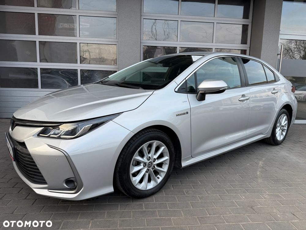 Toyota Corolla 1.8 Hybrid Comfort - 29