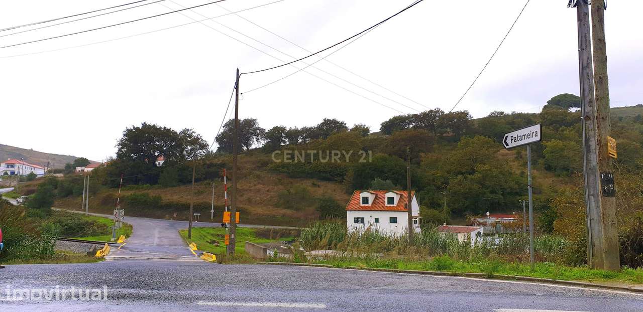 Fantástico terreno rústico com 38 091 m2 - Grande imagem: 2/10