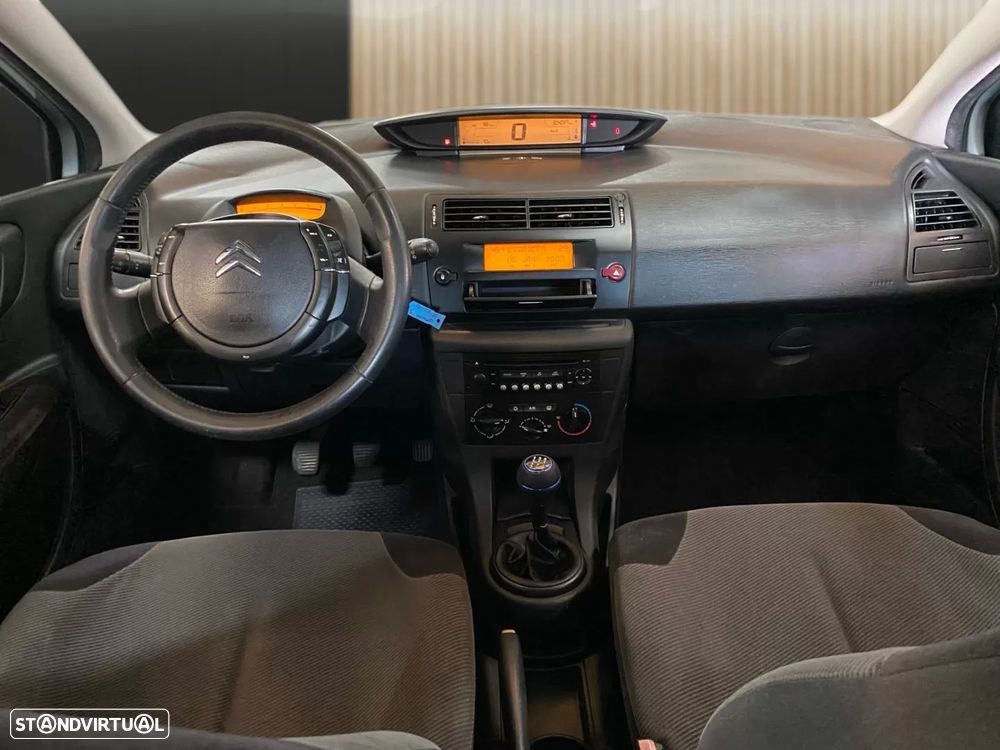 Citroën C4 1.6 HDi SX - 8