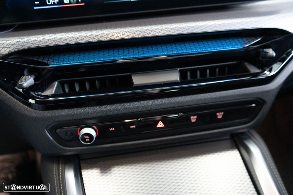 BMW i4 eDrive40 Pack Desportivo M - 19