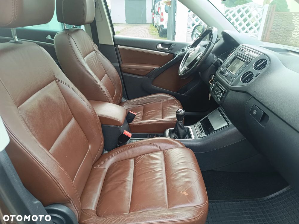Volkswagen Tiguan 2.0 TDI DPF 4Motion BlueMotion Technology Sport & Style - 19
