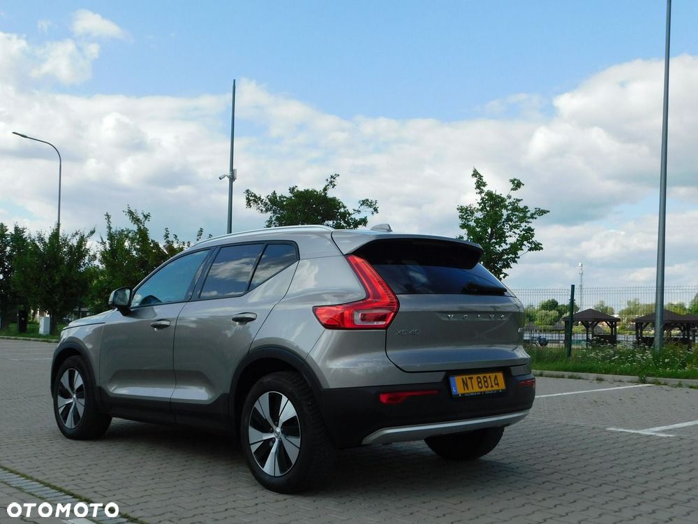 Volvo XC 40 D3 Momentum Pro - 4