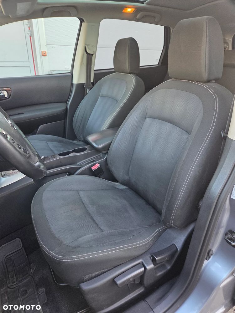 Nissan Qashqai 2.0 dCi 4 x 4 DPF tekna - 12