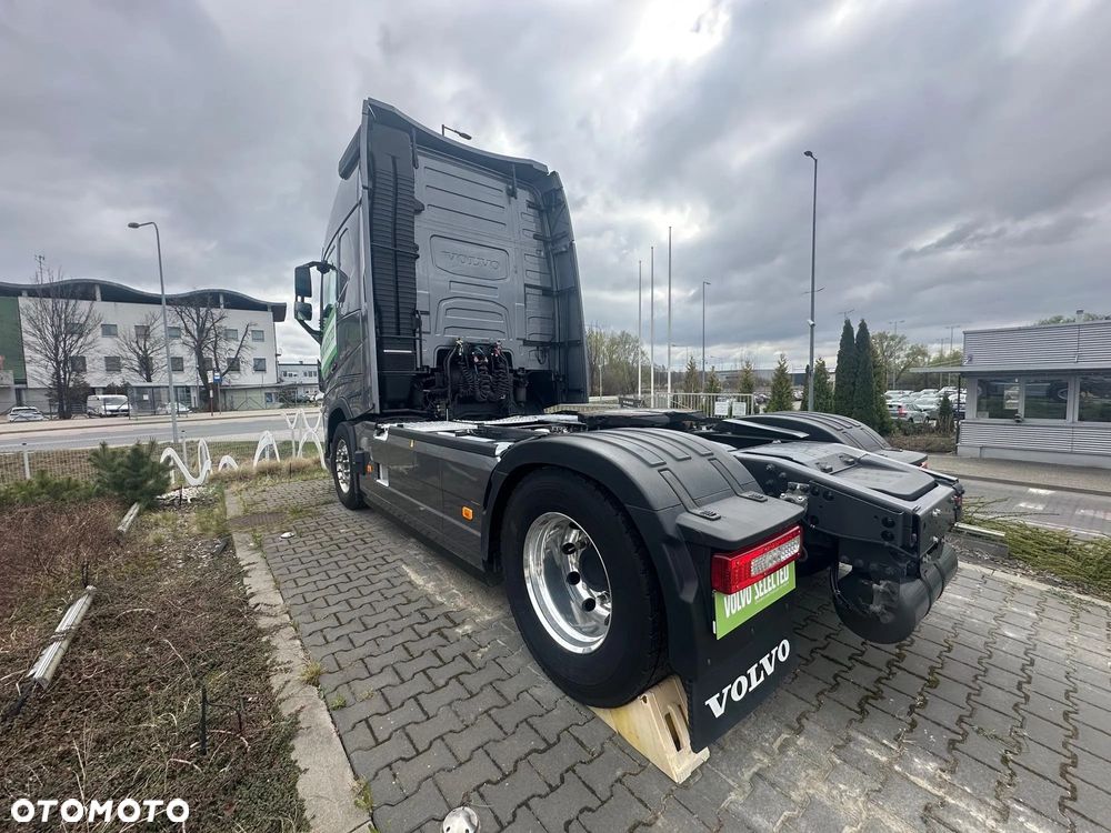 Volvo FH 460 I-SAVE XL ADR - 5