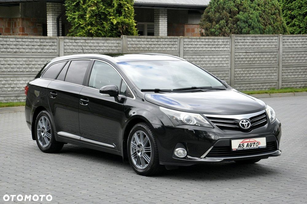Toyota Avensis - 26