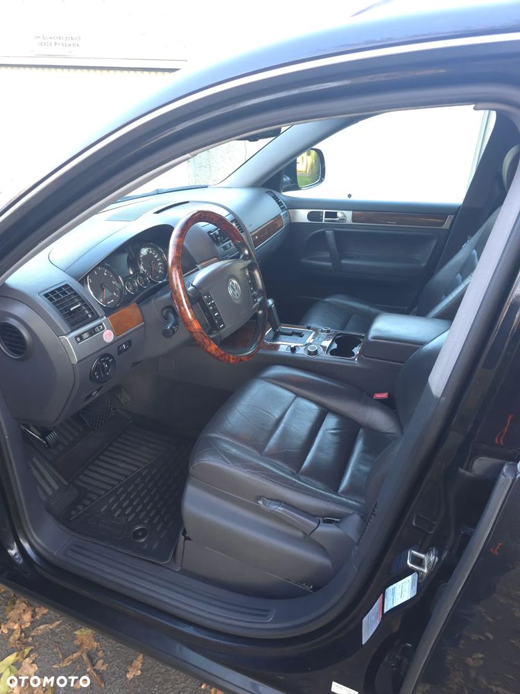 Volkswagen Touareg - 15