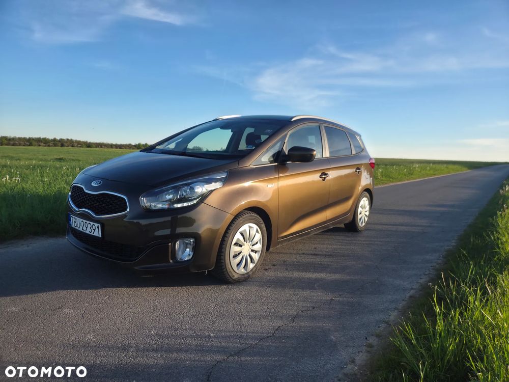 Kia Carens 1.7 CRDi L - 4