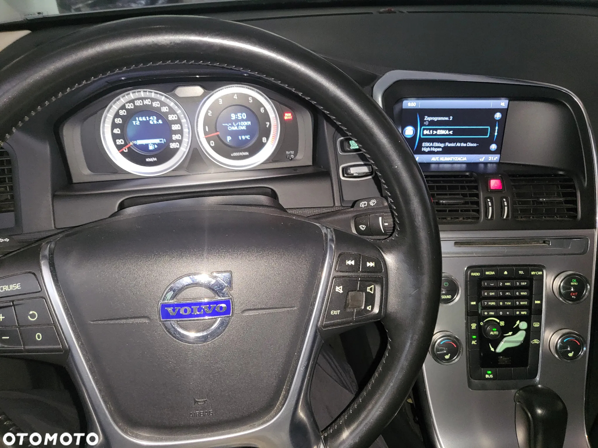 Volvo XC 60 3.2 AWD Kinetic - 9