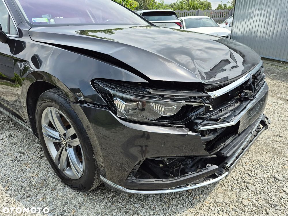 Volkswagen Passat 1.5 TSI EVO Elegance DSG - 34