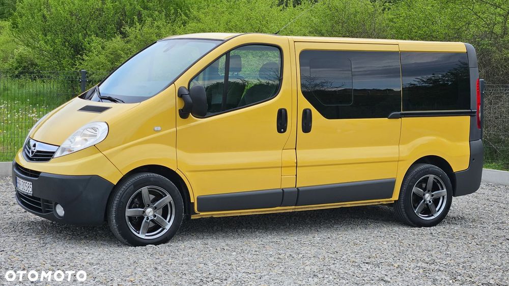 Opel Vivaro - 10