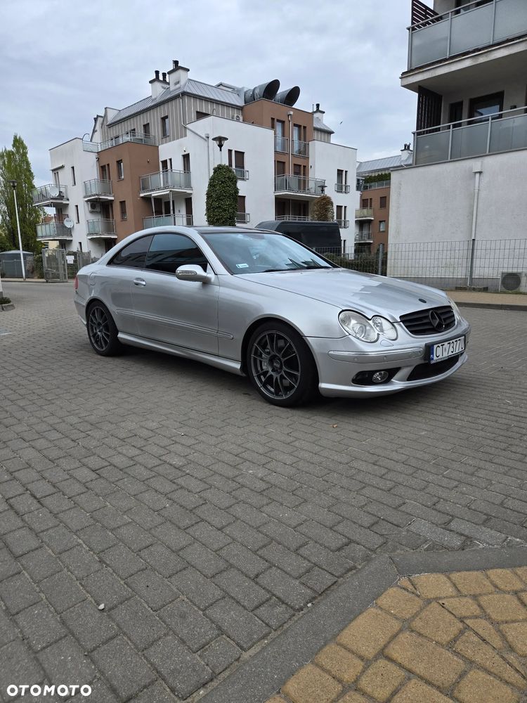 Mercedes-Benz CLK 55 AMG - 1