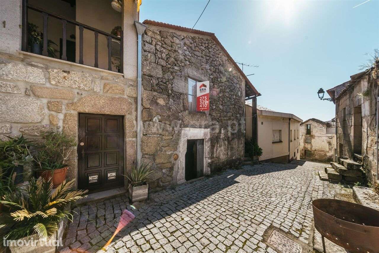 Moradia em Banda T1 / Belmonte, Caria - Grande imagem: 2/12