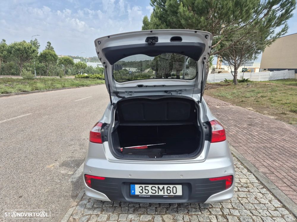 Kia RIO 1.1 CRDi - 6