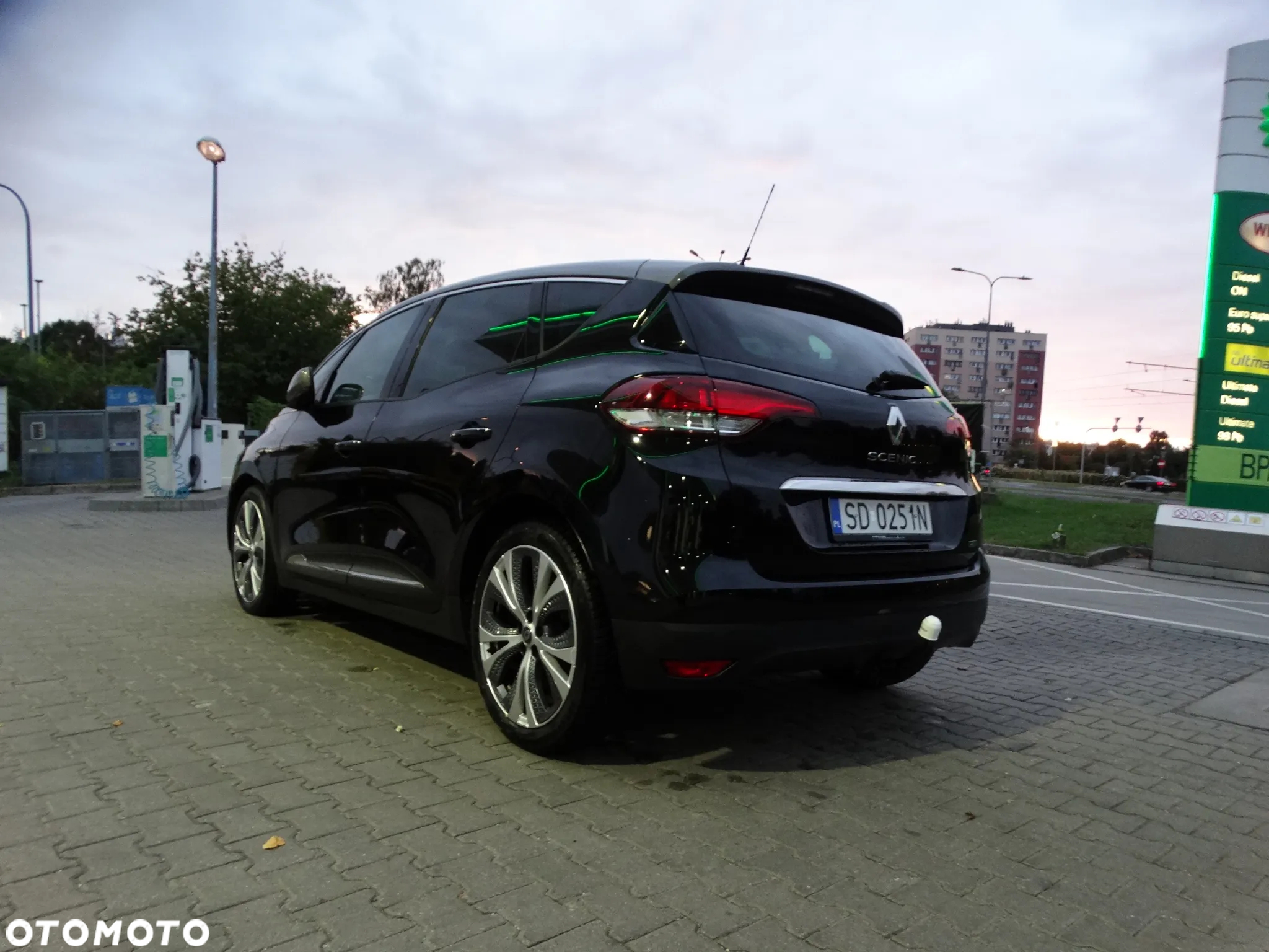 Renault Scenic dCi 110 Hybrid Assist Business - 7