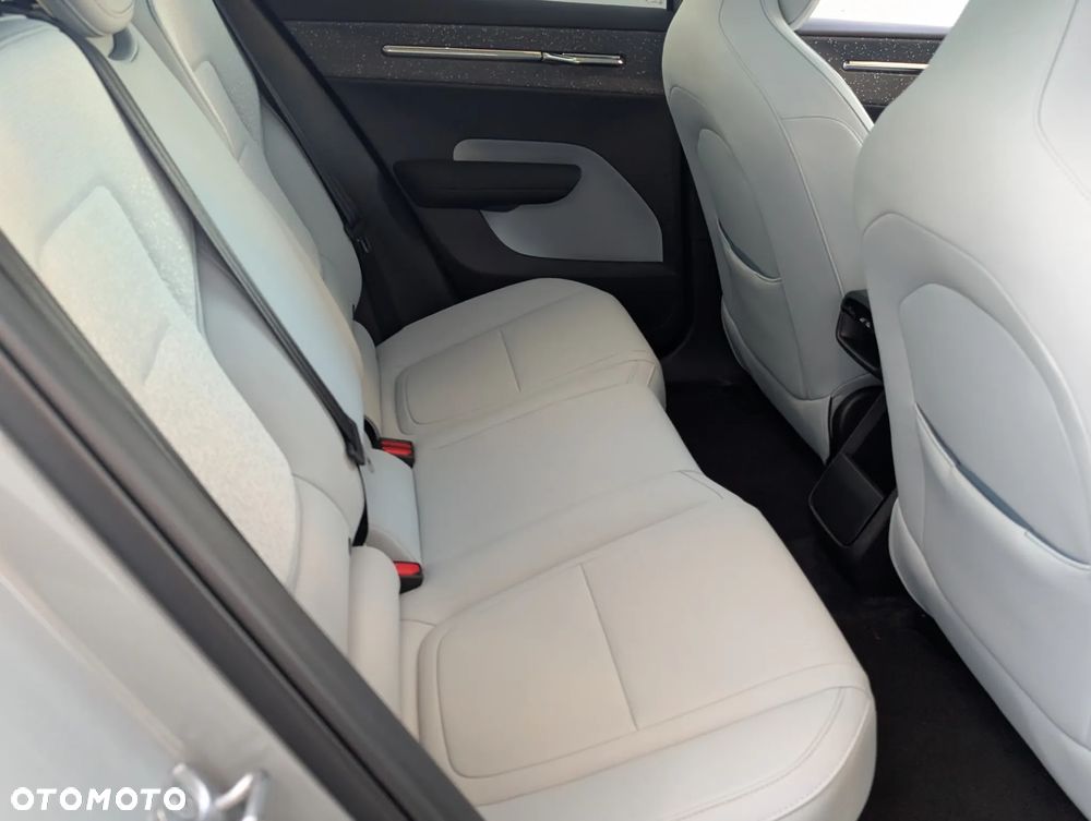 Volvo EX30 - 21