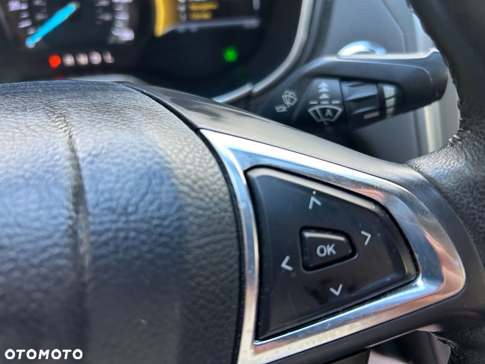 Ford Mondeo 2.0 Hybrid Titanium - 30