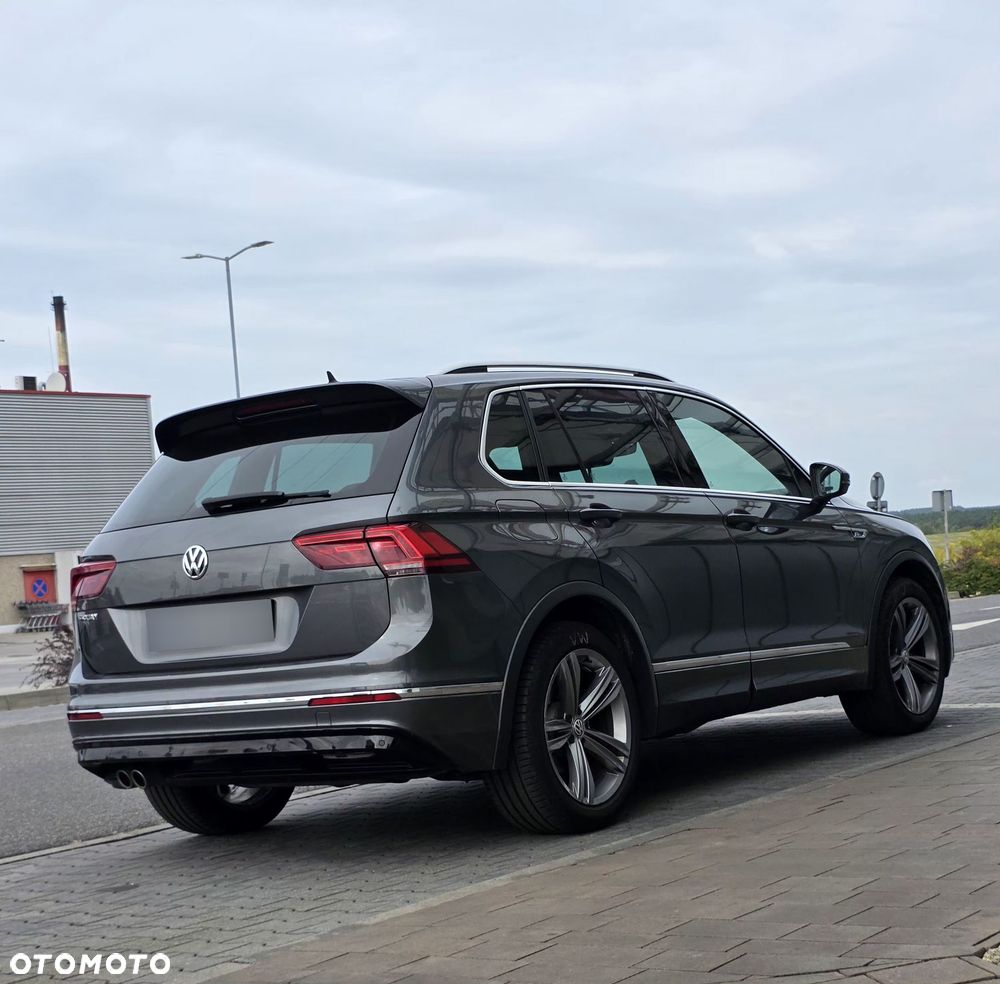 Volkswagen Tiguan - 13