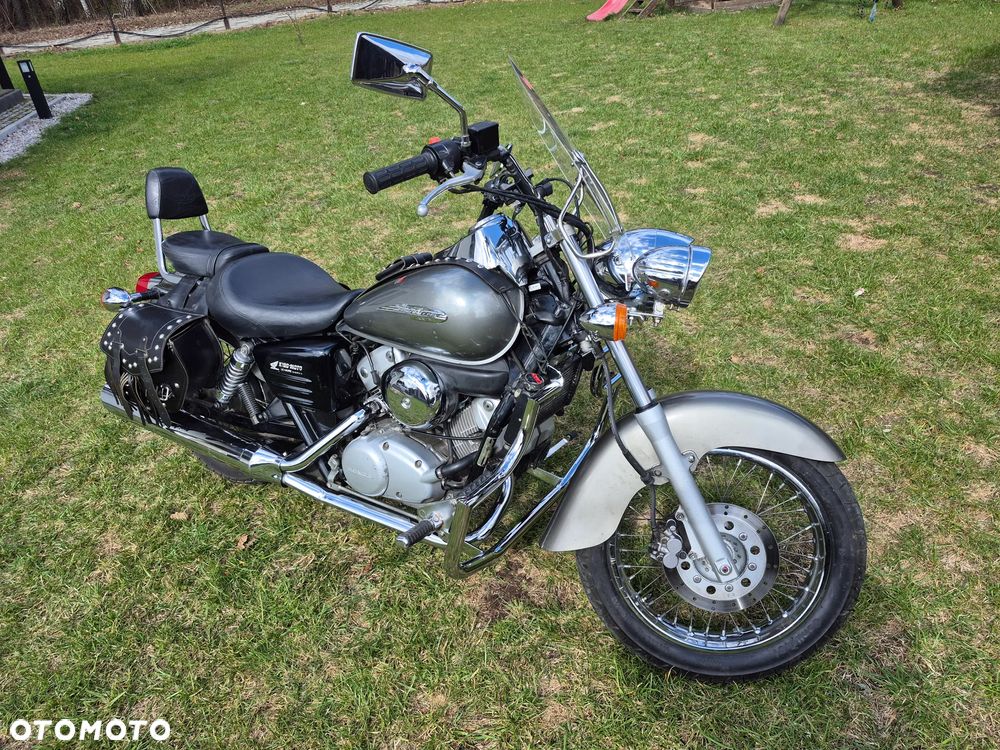 Honda Shadow - 4